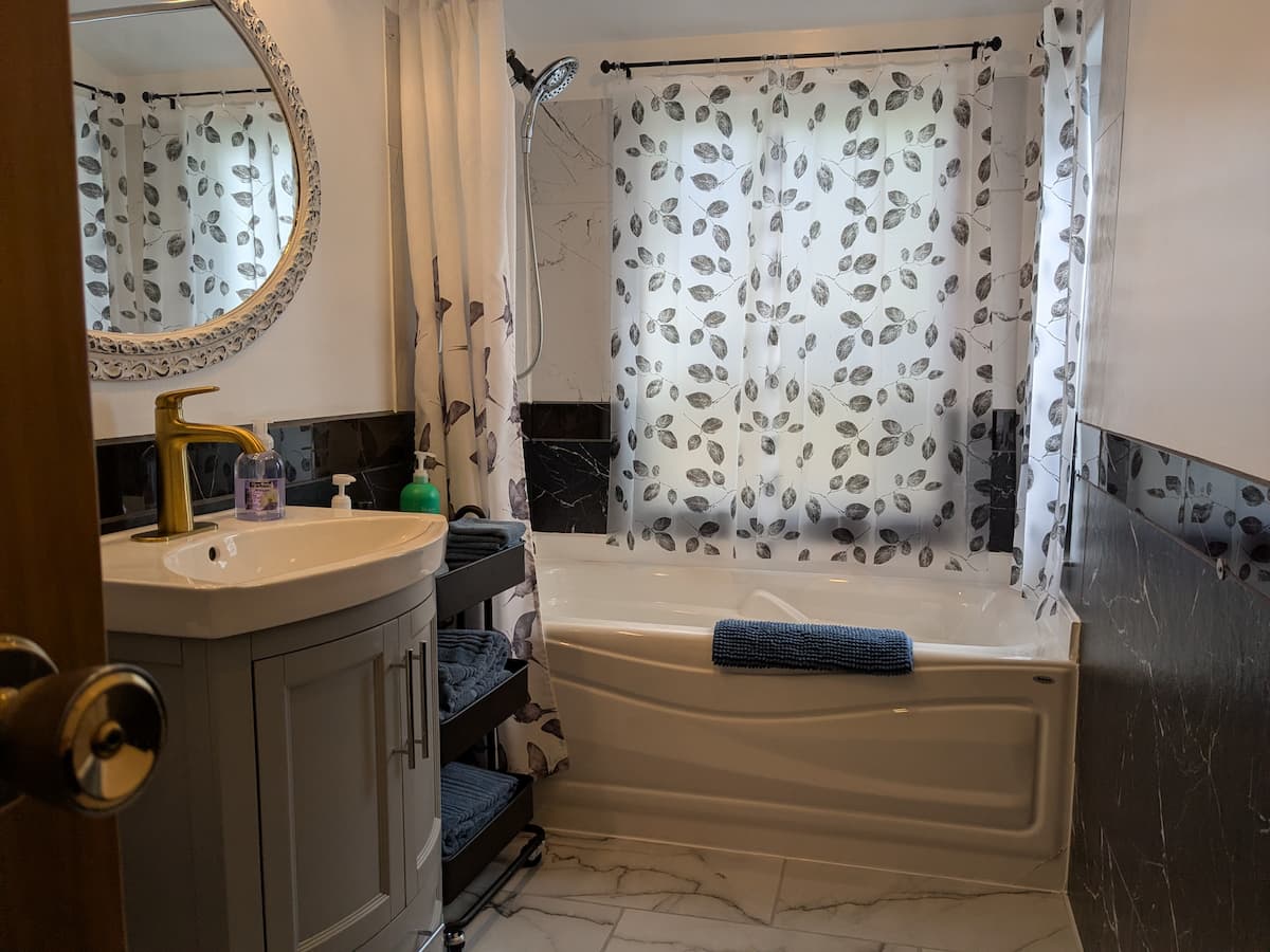 Suite 2